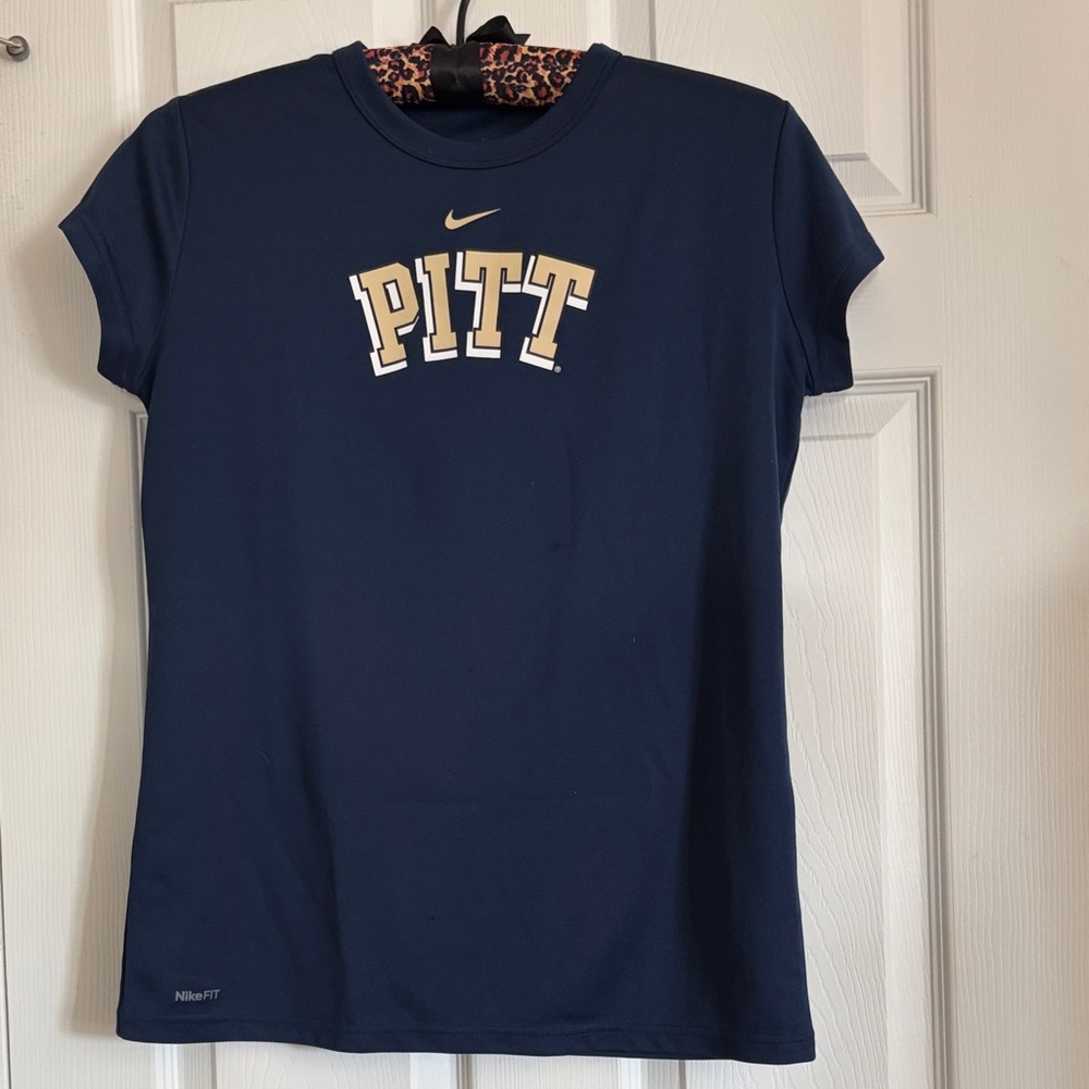 Nike Pitt Navy Dryfit Tee with Cream Logo Size Large